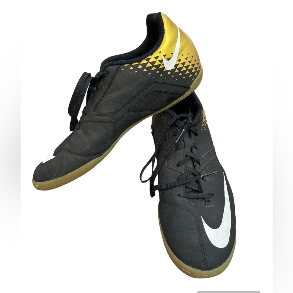 Nike BombaX IC Shoe Black Gold White Indoor Soccer Size 10.5